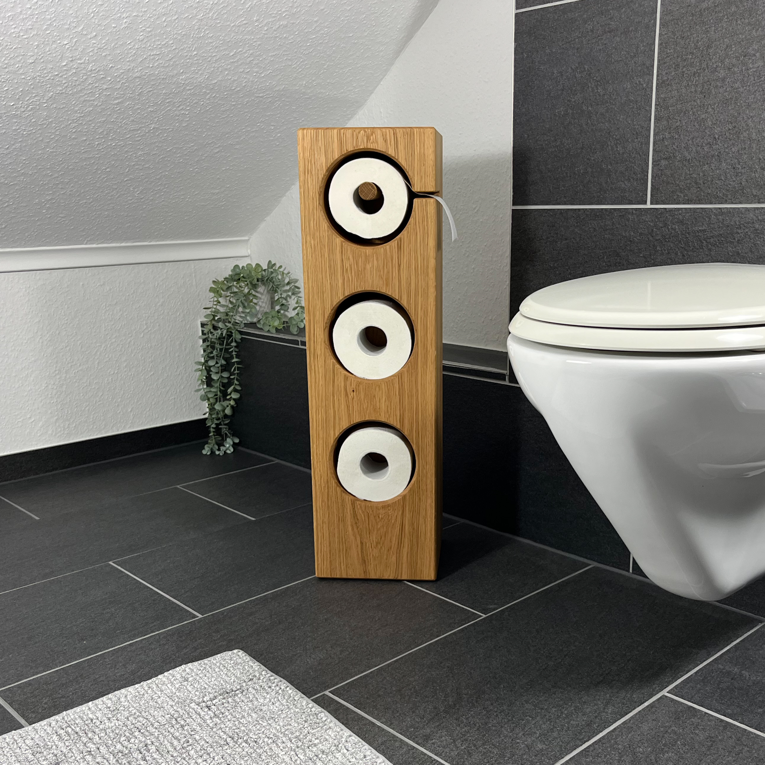 Toilettenpapierhalter aus Massivholz Eiche - ein echter Hingucker!