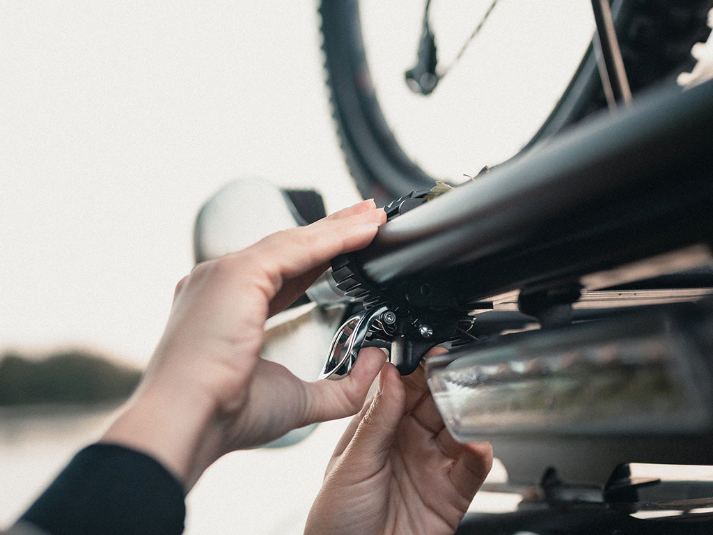 Paddel-, Spaten- AND Schaufel-Halterung mit Ratsche - von Front Runner